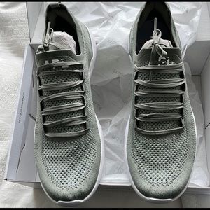 APL - Men’s Techloom Breeze - Shadow Green/Metallic Pearl/White - Size 11